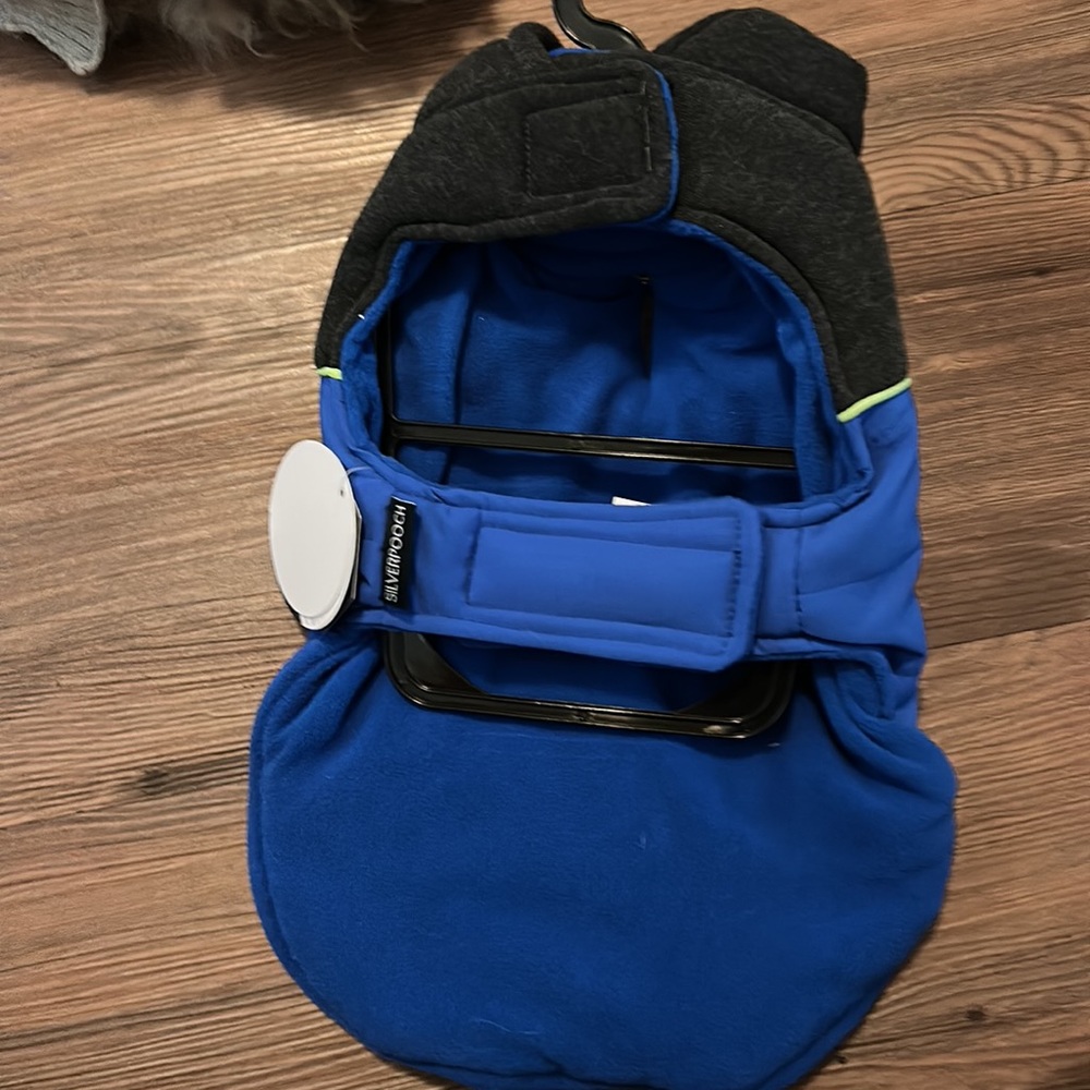 NWT SilverPooch 🐶 jacket - Picture 4 of 6
